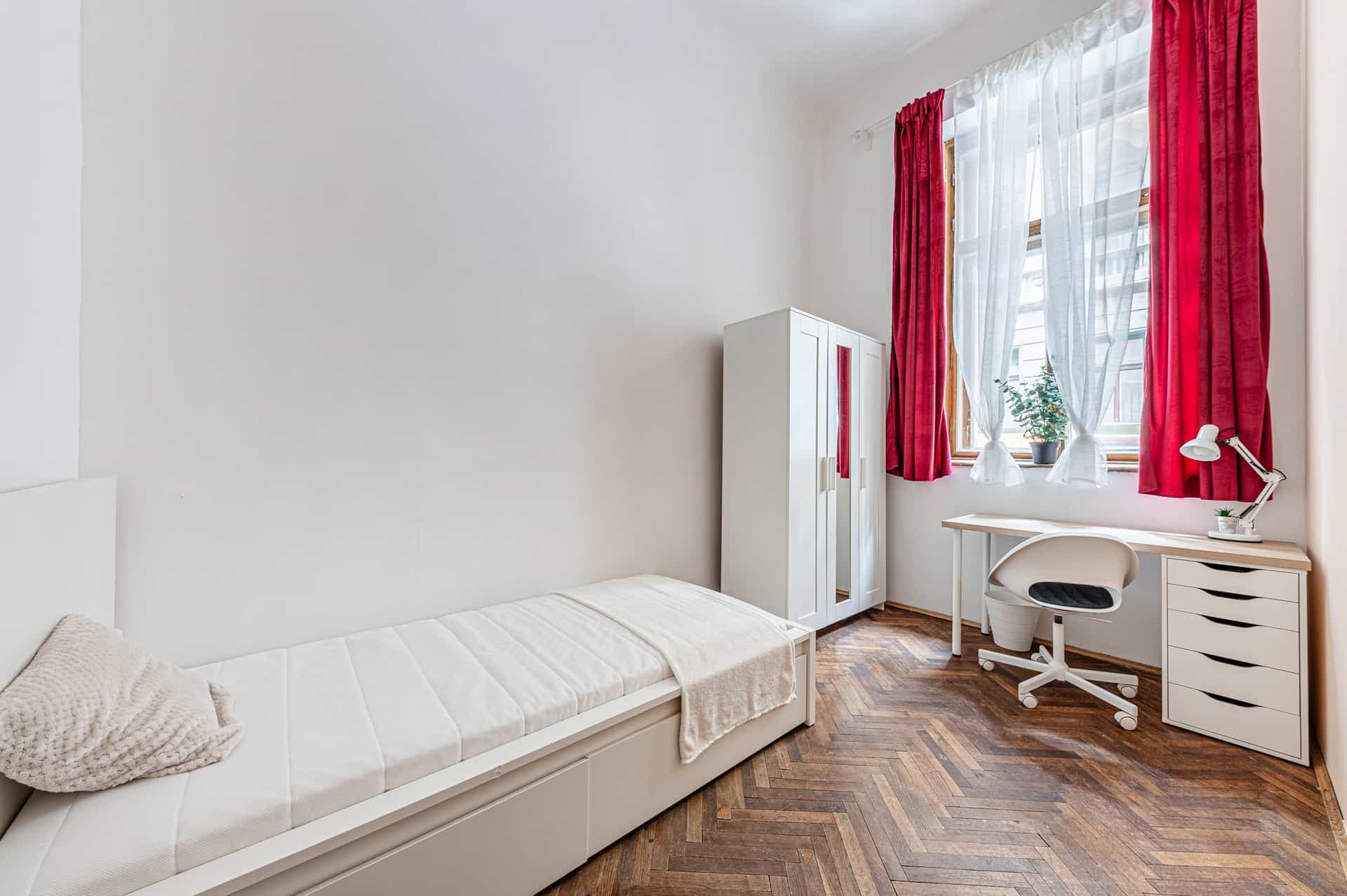 A room at Csengery utca 19, image 1 of 4