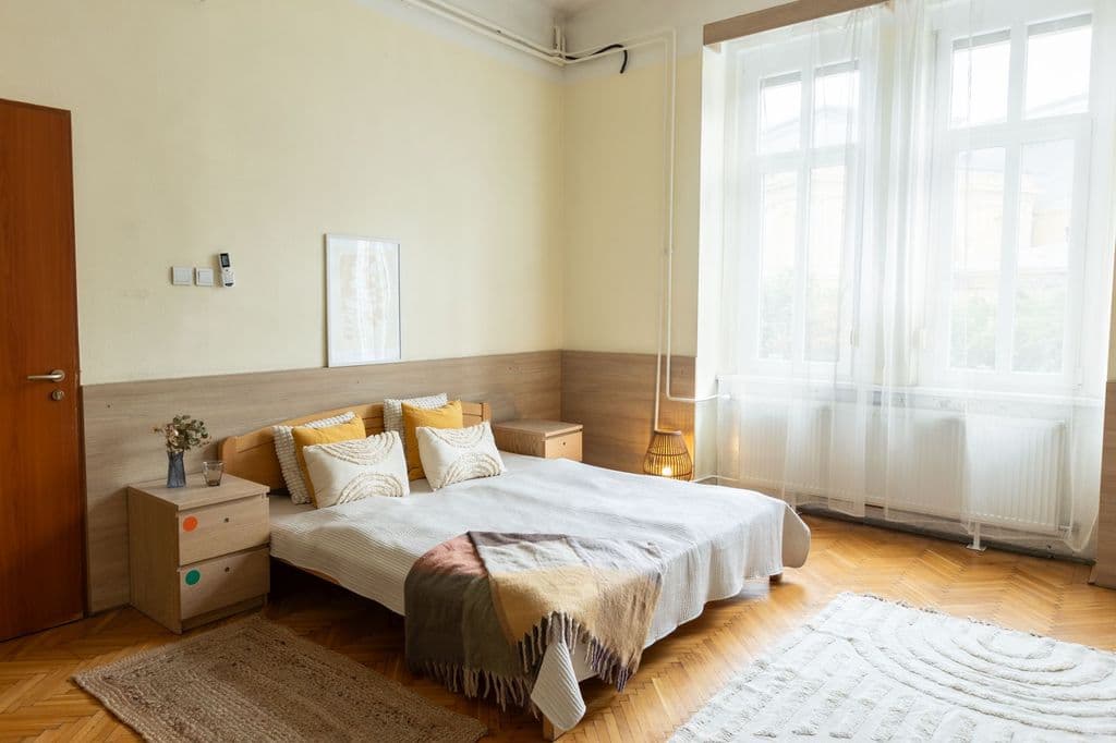 A room at Thököly út 6, image 3 of 4